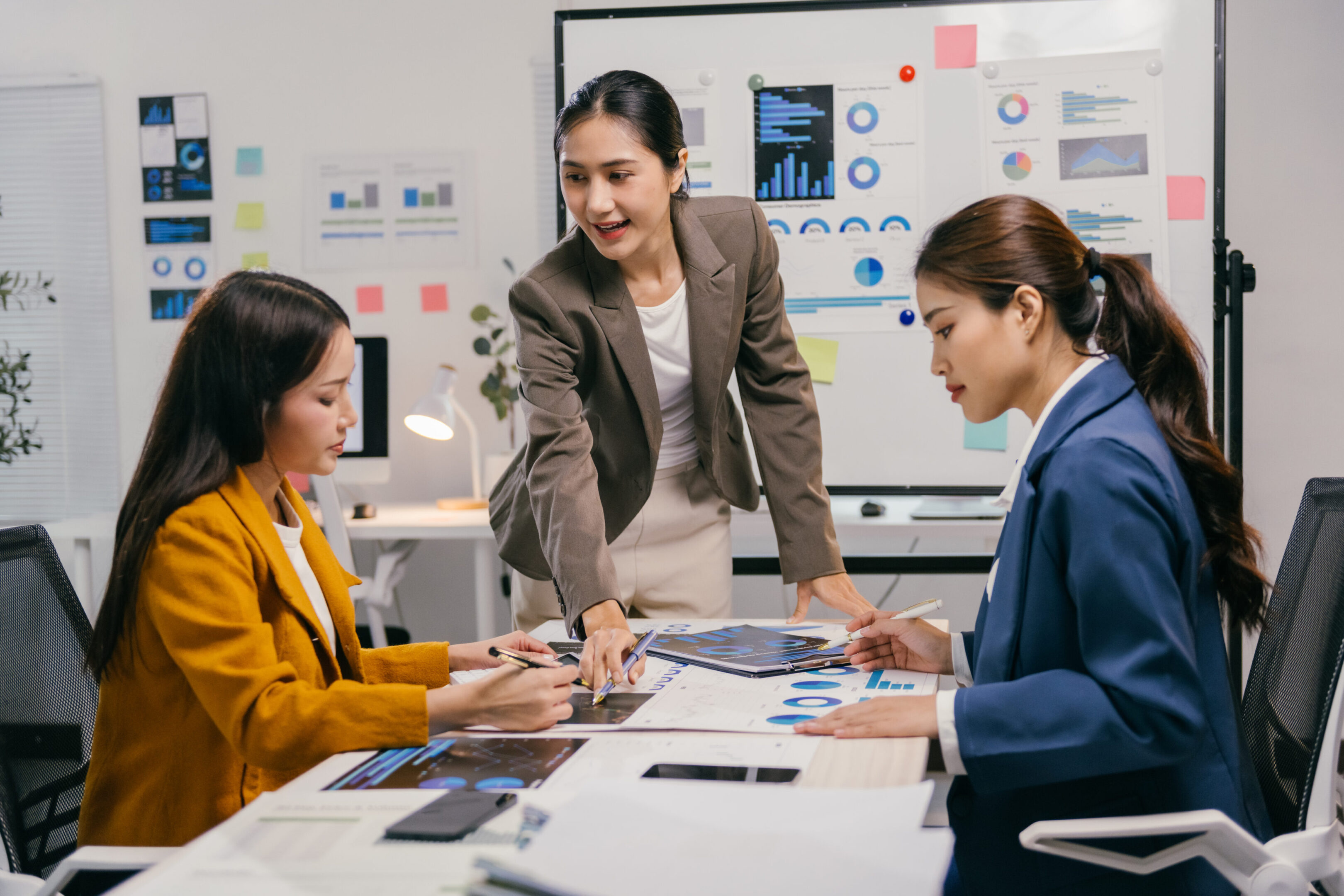 Team collaboration in modern office